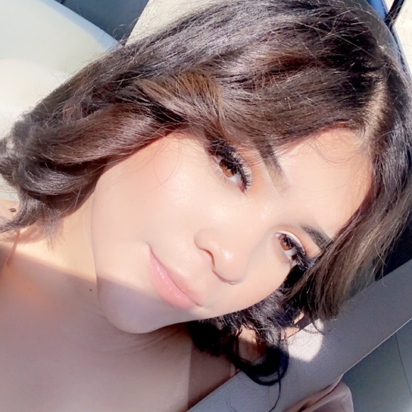 nicoleup05